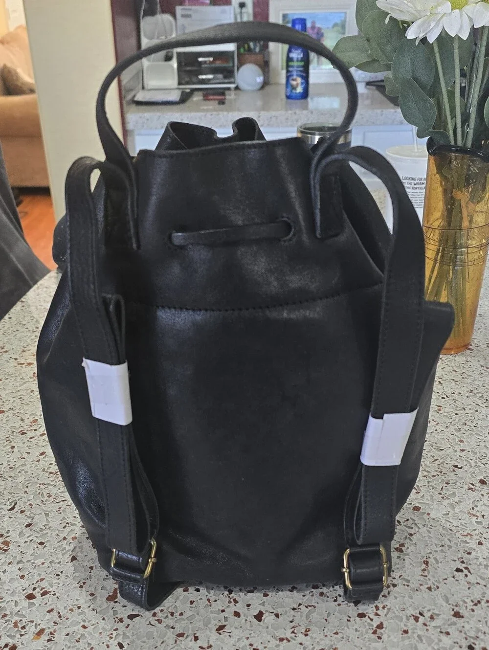 Madewell Black Leather Drawstring Bucket Bag - Women